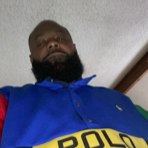 Meet your Posher, Robert - Picture 1 of 1